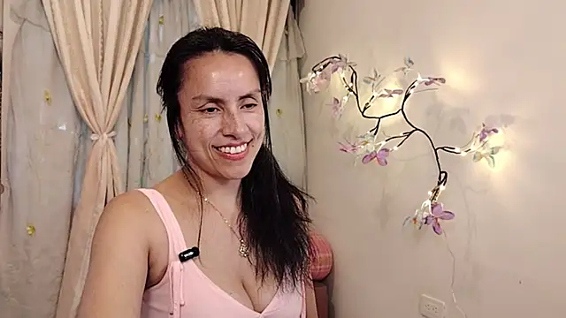 Bella Exhibition online show from 04/14/26, 07:08