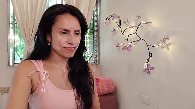 Bella Exhibition online show from 04/07/26, 07:04