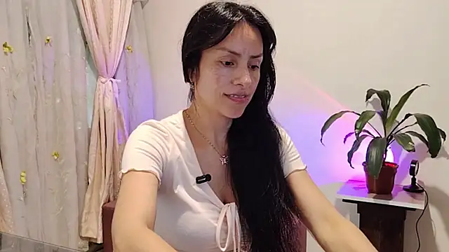 Bella Exhibition online show from 02/21/26, 07:05