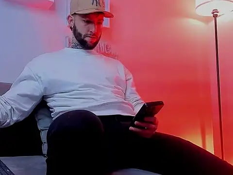 Supreme Alpha online show from 11/22/25, 04:44