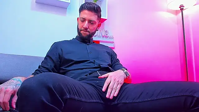 Supreme Alpha online show from 11/21/25, 03:16