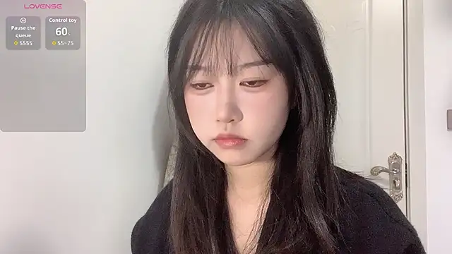 Xiaoji61 online show from 12/01/25, 08:37