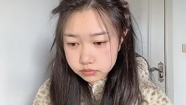 Xiaoji61 online show from 11/22/25, 06:23