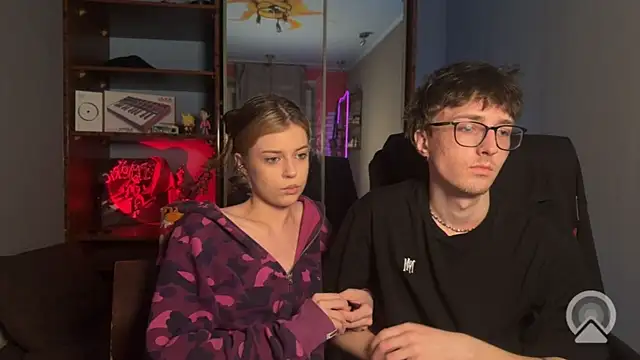 t files x online show from 04/04/26, 11:00