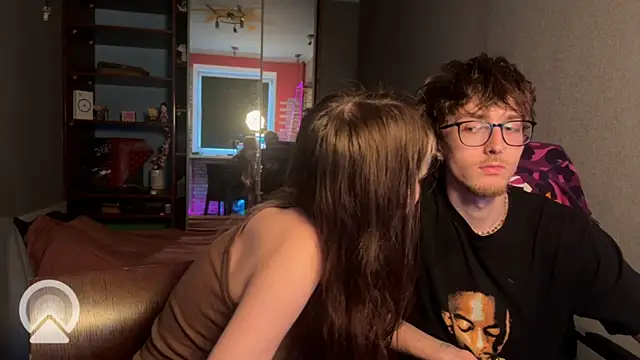 t files x online show from 05/28/26, 02:52