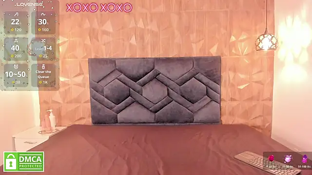 Kiara velvet   online show from 01/10/26, 08:04