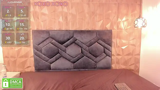 Kiara velvet   online show from 01/14/26, 08:34