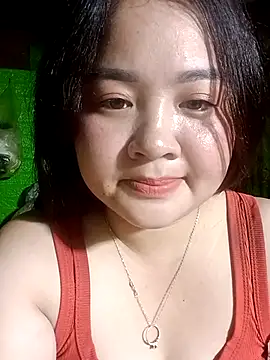 Bee-bgolden online show from 11/16/25, 01:27