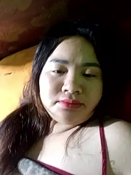 Bee-bgolden online show from 12/22/25, 11:49