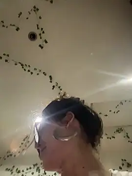 zowi101 online show from 03/04/26, 11:56