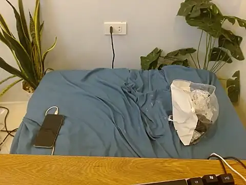 Lina-thingirl online show from 11/18/25, 04:49