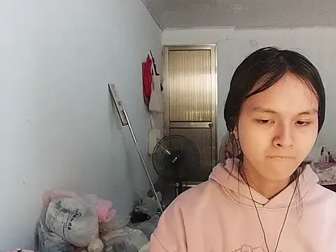 RebelAura online show from 05/04/26, 10:34