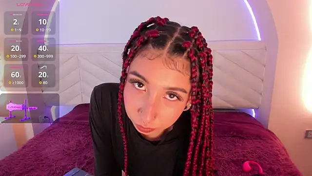 Isabella Crofts online show from 04/24/26, 03:08
