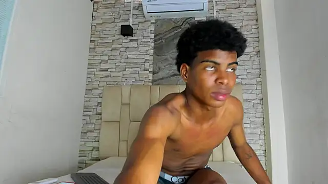 XAVI LEE online show from 11/19/25, 08:09