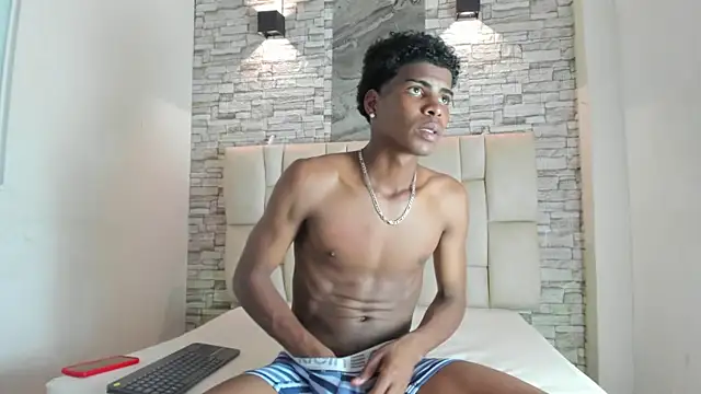 XAVI LEE online show from 11/12/25, 07:40