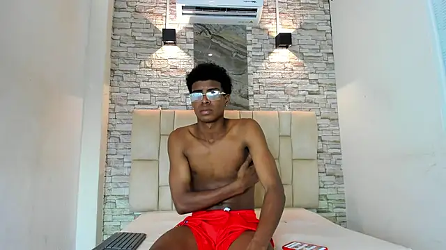 XAVI LEE online show from 11/28/25, 07:58