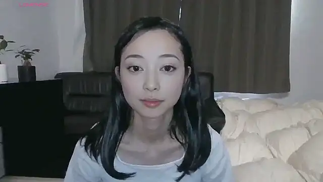 Snapshot of --Hina-- chatting on 02/09/26, 01:25 --Hina-- online show from 02/09/26, 01:25