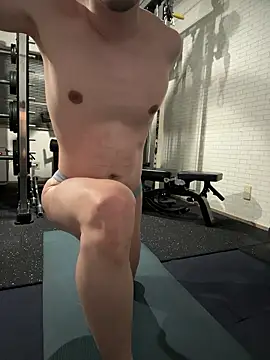 ippei0001 online show from 04/13/26, 03:38