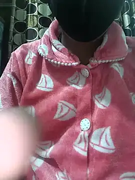 collagesonam online show from 11/18/25, 03:32