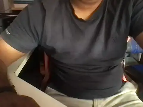 KingCobra 07 online show from 03/18/26, 08:39