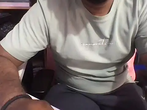 KingCobra 07 online show from 04/04/26, 02:29