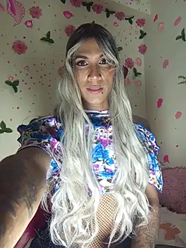 Sthefy luna131 online show from 11/18/25, 02:16