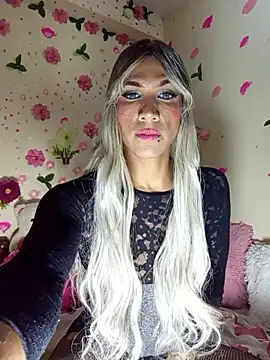 Sthefy luna131 online show from 11/15/25, 05:06