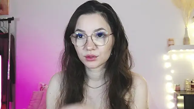 EmmaWright07 online show from 01/13/26, 04:27