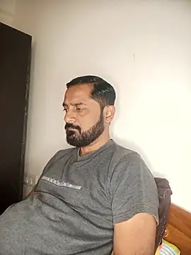 Snapshot of RubyEntity chatting on 01/14/26, 02:59 RubyEntity online show from 01/14/26, 02:59