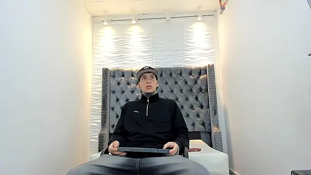 DANTE ARMSTRONG online show from 01/07/26, 03:55