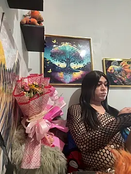 Snapshot of desirable_miya chatting on 02/25/26, 04:07 desirable miya online show from 02/25/26, 04:07