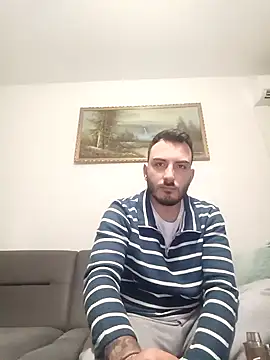 Snapshot of snncdgn chatting on 11/05/25, 10:07 snncdgn online show from 11/05/25, 10:07