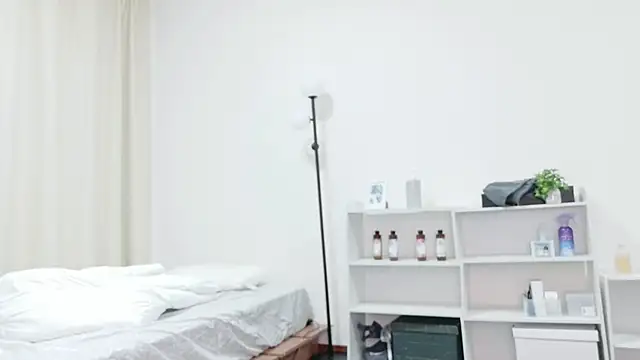 Snapshot of -aotan- chatting on 05/10/26, 12:42 -aotan- online show from 05/10/26, 12:42