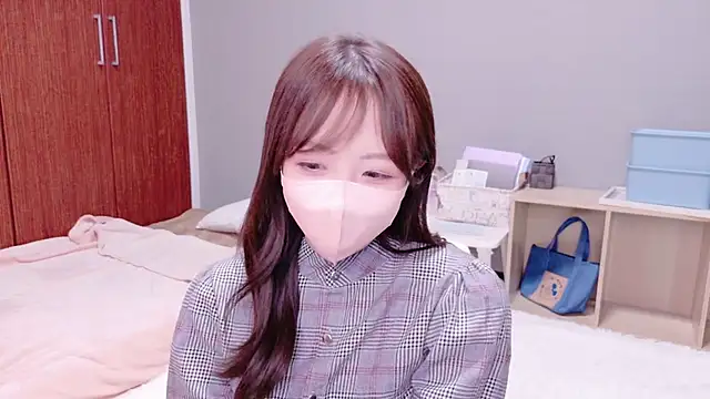 -aotan- online show from 11/08/25, 11:03