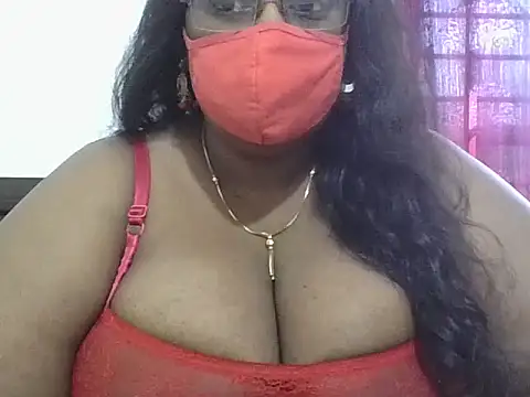 hootypriya online show from 03/06/26, 09:15