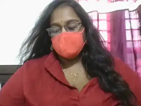 hootypriya online show from 03/30/26, 10:50