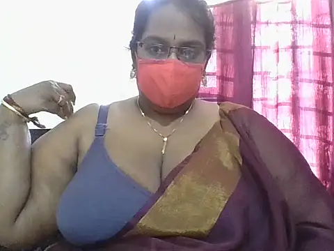 hootypriya online show from 03/12/26, 11:25