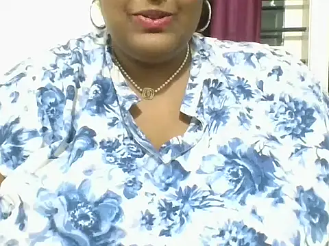 hootypriya online show from 02/27/26, 01:33