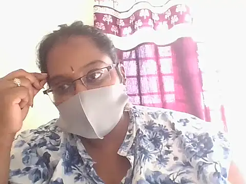 hootypriya online show from 02/19/26, 09:50