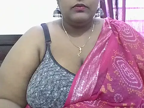 hootypriya online show from 02/26/26, 05:07