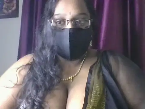 hootypriya online show from 06/15/26, 06:40