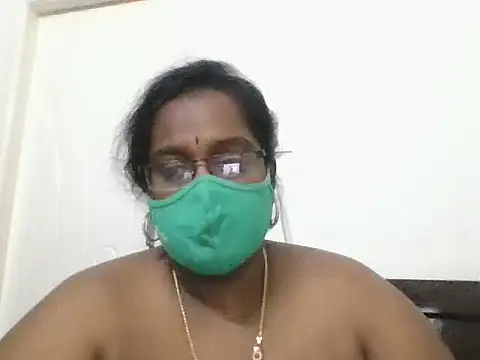 hootypriya online show from 11/08/25, 09:07