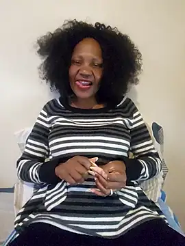 Mommy Sienna online show from 05/04/26, 03:48