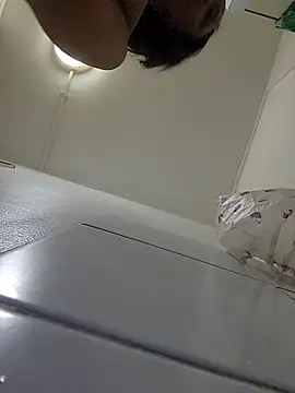 Mommy Sienna online show from 11/29/25, 11:27