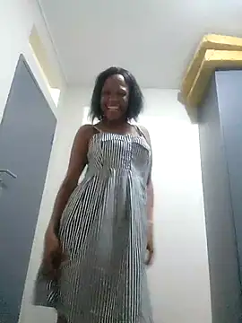 Mommy Sienna online show from 11/26/25, 09:26