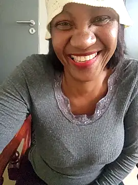 Mommy Sienna online show from 04/29/26, 02:43