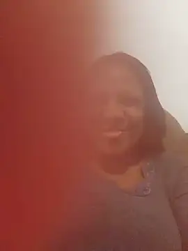 Snapshot of Mommy_Sienna chatting on 07/04/26, 03:05 Mommy Sienna online show from 07/04/26, 03:05