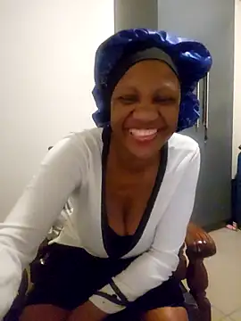 Mommy Sienna online show from 05/10/26, 09:27