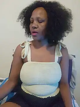 Snapshot of Mommy_Sienna chatting on 06/24/26, 02:59 Mommy Sienna online show from 06/24/26, 02:59
