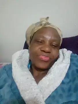 Mommy Sienna online show from 12/15/25, 12:49